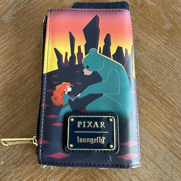Disney Loungefly Wallet Princess Brave Castle Some wear At Corners - Picture 2 of 9